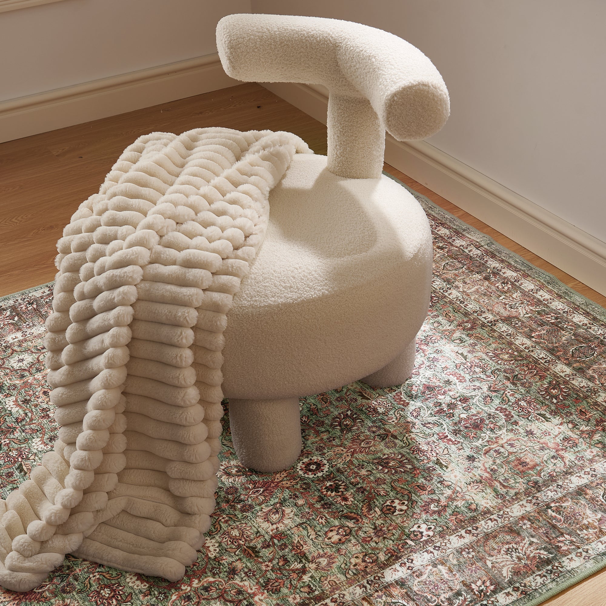 Custom Vintage Persian Wool Faux Washable Non Slip Area Rug | GCC