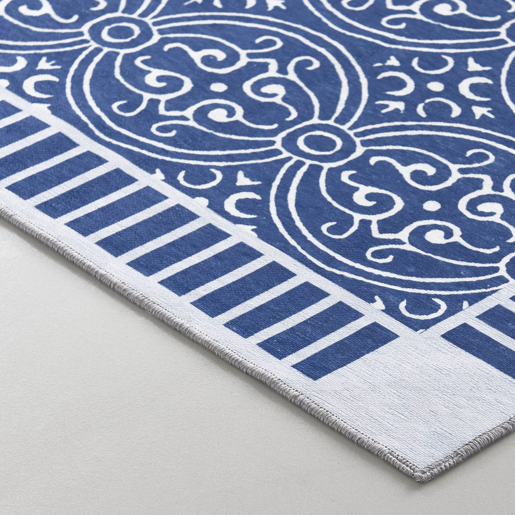 Custom Modern Chenille Washable Non Slip Area Rug